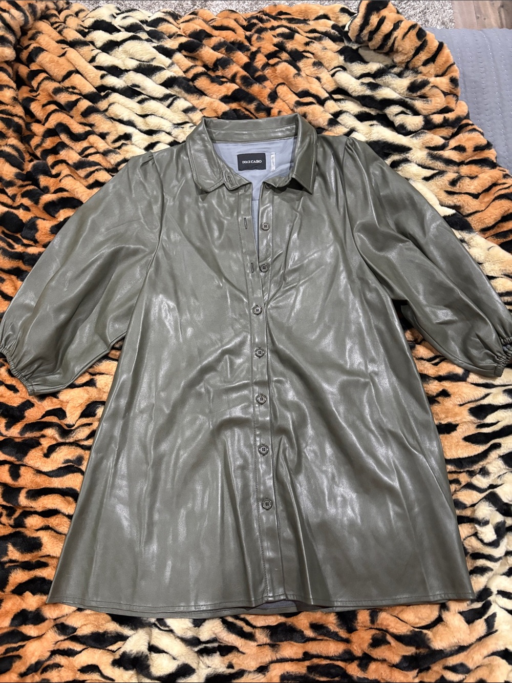 DOLCINATO Olive Faux Leather Button-Up Dress size L